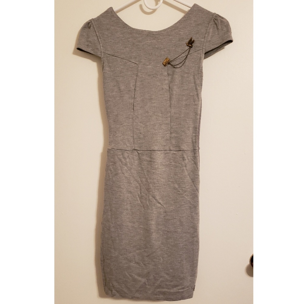 5/$30 Carmin Gray Dress